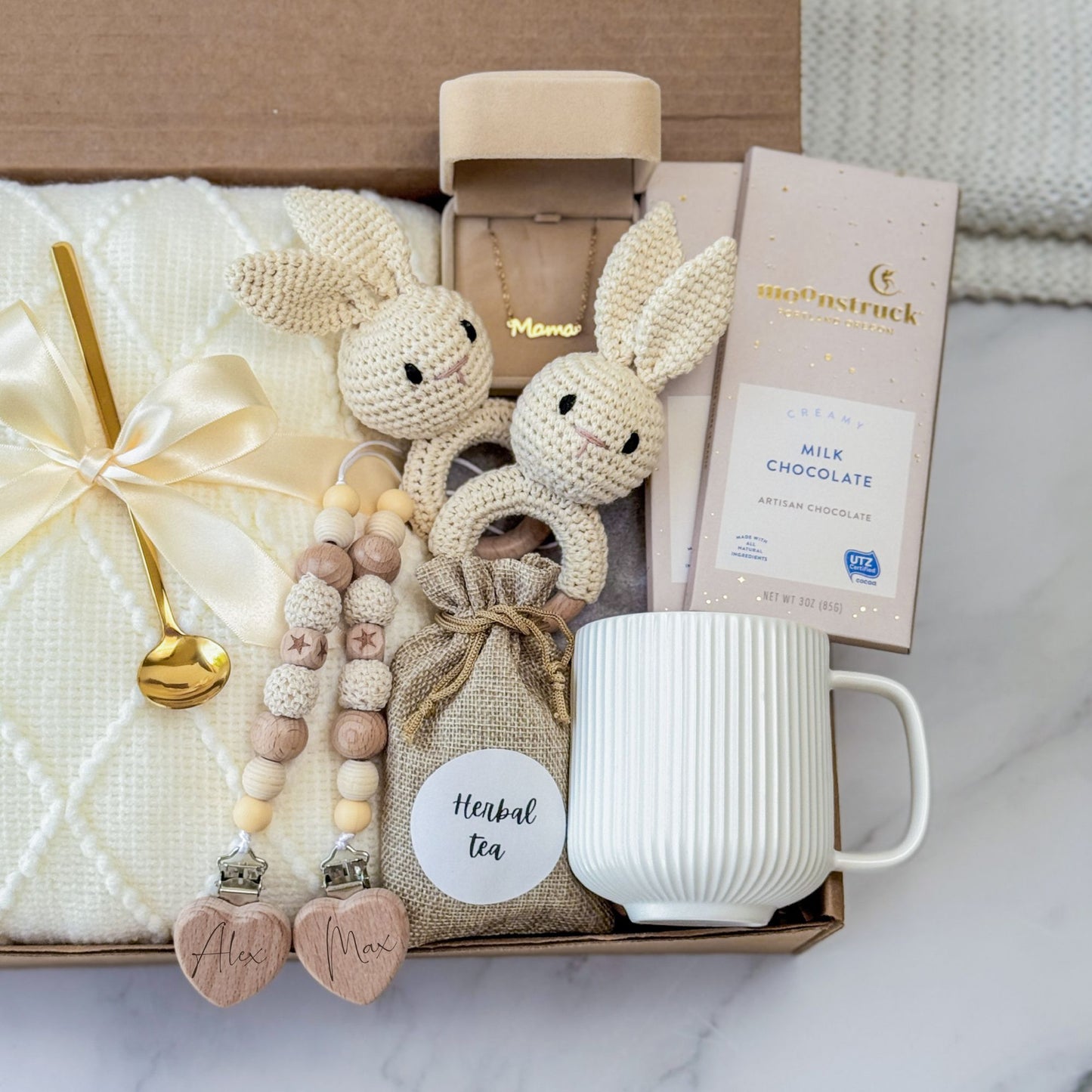 Welcome Baby Twins Gift Box | Neutral