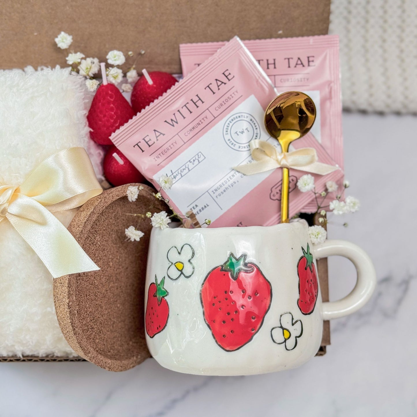 Sweet Strawberry Tea Gift Set