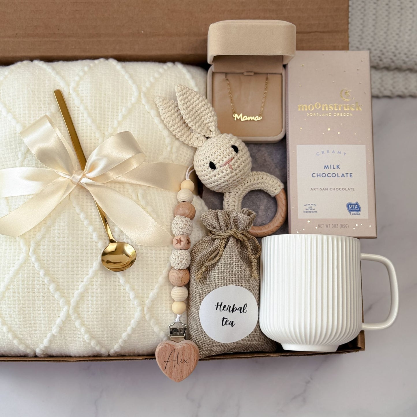 Welcome Baby Gift Box | Neutral